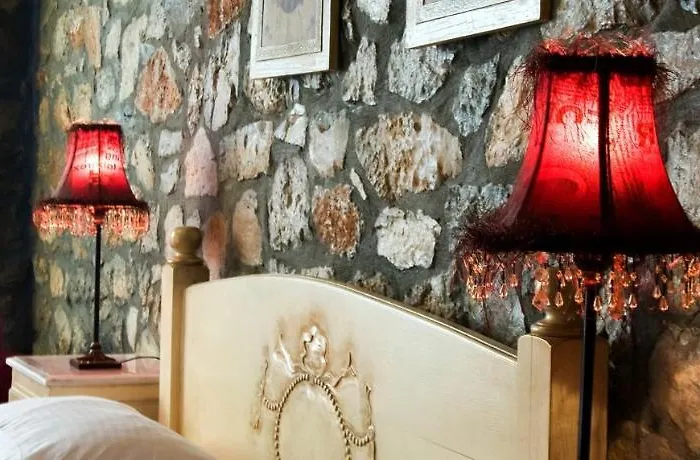 Xenonas Alexiou 住宿加早餐酒店 Archaia Feneos