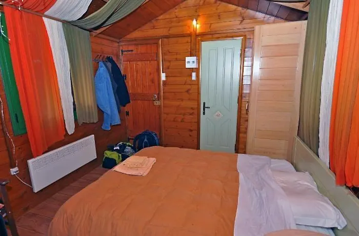 Xenonas Alexiou Archaia Feneos